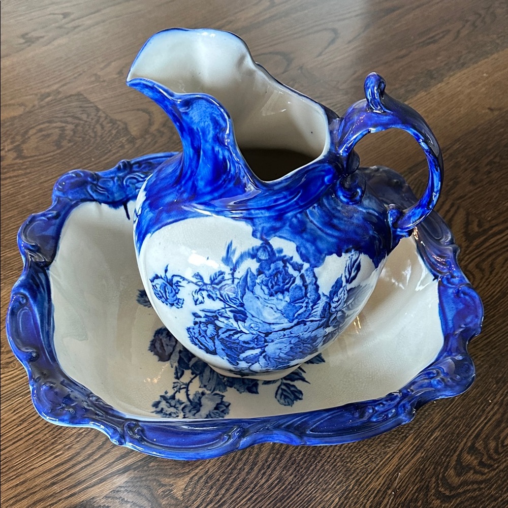 Blue and White Staffordshire Floral Pitcher and Basin Set